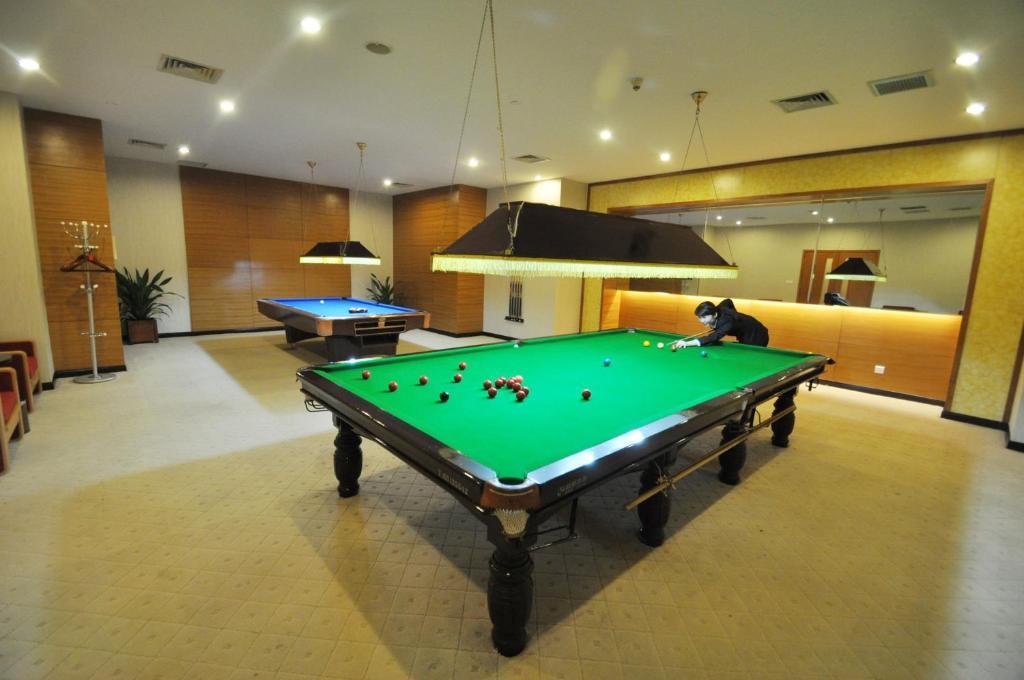 Shan Dong Hotel Jinan Exterior photo